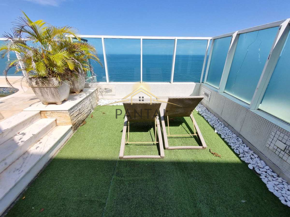 Cobertura à venda com 4 quartos, 356,75m² - Pitangueiras,Guarujá