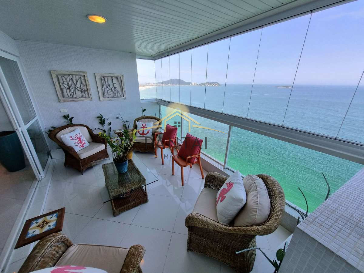 Cobertura à venda com 4 quartos, 356,75m² - Pitangueiras,Guarujá