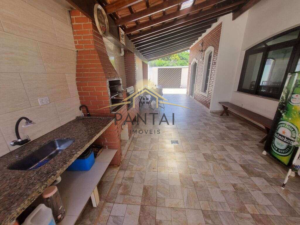 Casa à venda com 3 quartos, 214,45m² - Enseada,Guarujá