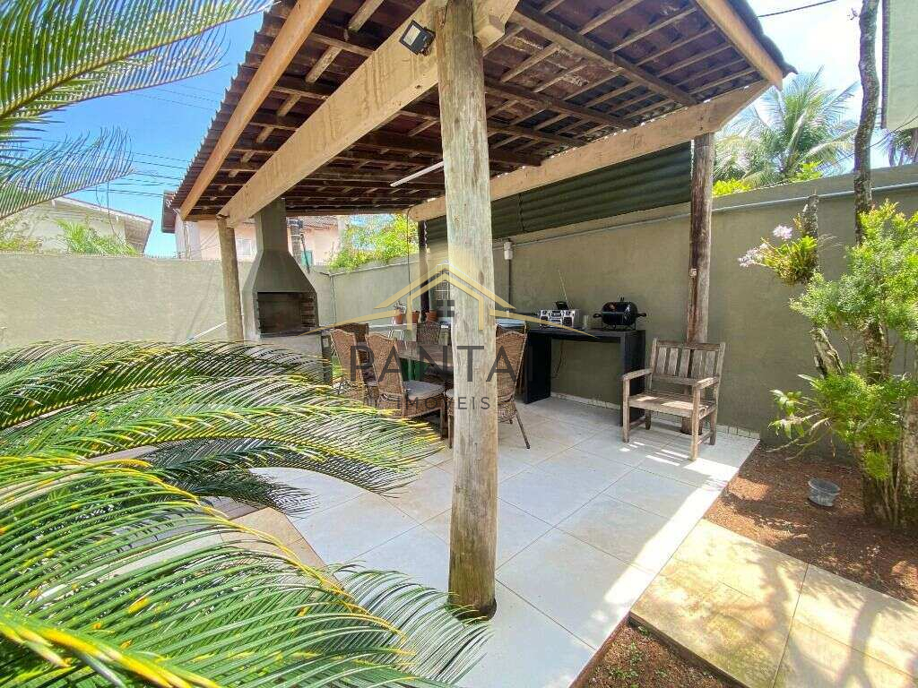 Casa à venda com 3 quartos, 135m² - Enseada,Guarujá